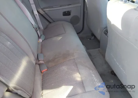 2006 Jeep Grand Cherokee Laredo z USA, uszkodzony, nr VIN 1J4GS48K96C187570